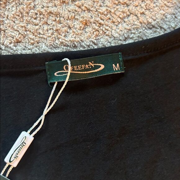 NWT Black Sleeveless Top - Picture 3 of 7